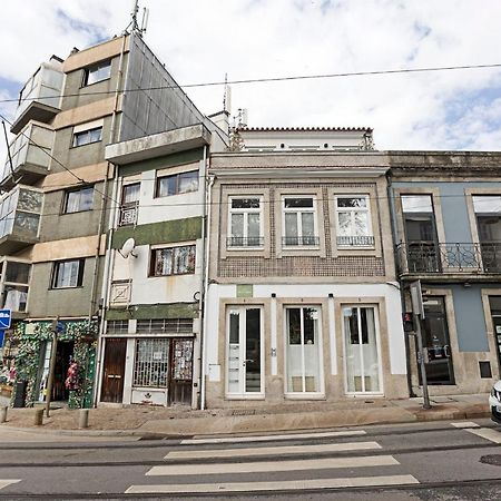 Studio Duplex W Ac Near River Front By Lovelystay Porto Luaran gambar