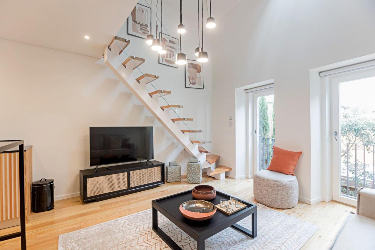 Studio Duplex W Ac Near River Front By Lovelystay Porto Luaran gambar